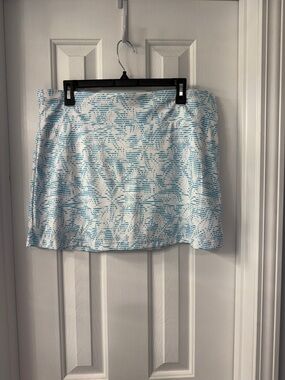 Callaway White and Light Blue Printed Mini Skirt